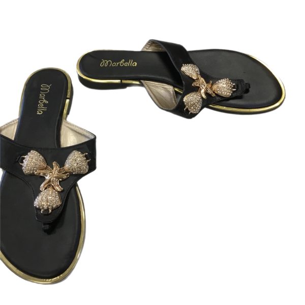 Sandals Flats By Cmc In Black & Gold, Size: 9 Online Hot Sale