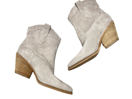 Boots Western By Zodiac In Taupe, Size: 7 Online Hot Sale